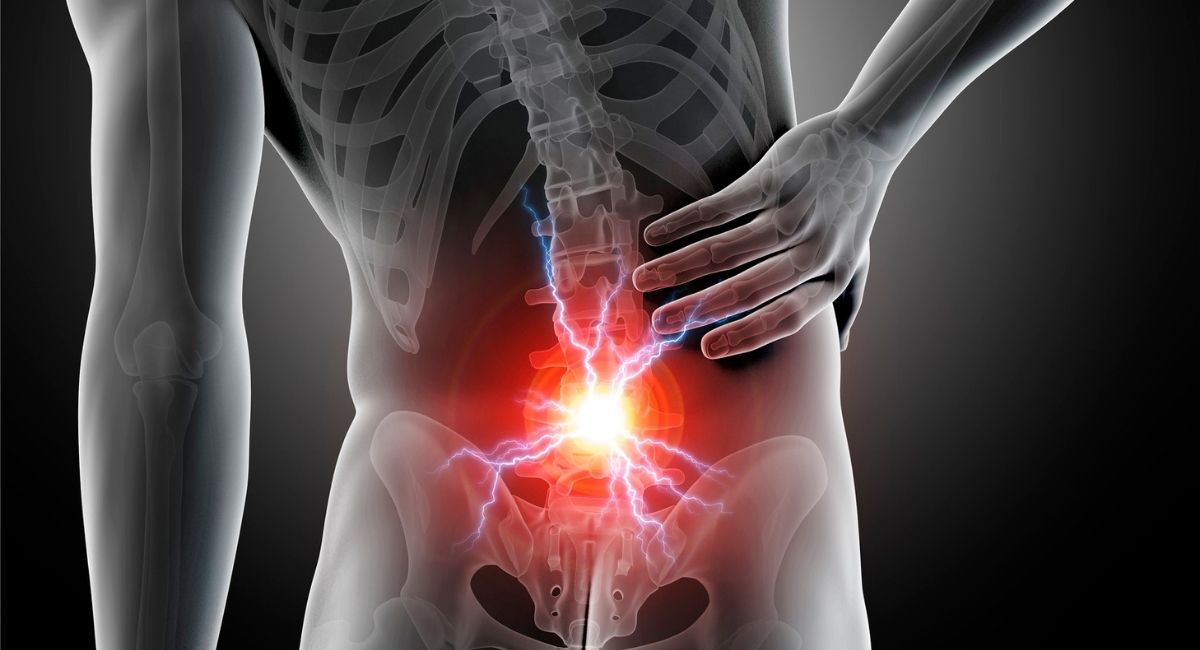 14 Malos hábitos que hacen daño en la espalda