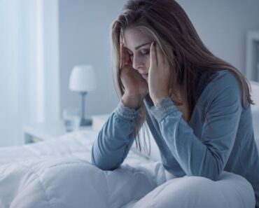 10 Razones médicas por las que podría tener insomnio